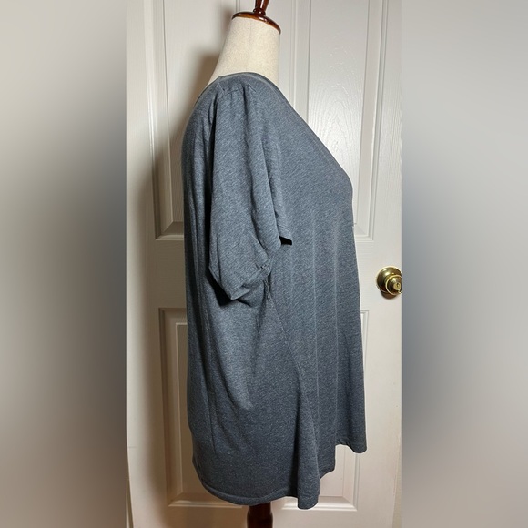 Lane Bryant “Seven Day Weekend” Graphic Tee - Picture 4 of 6